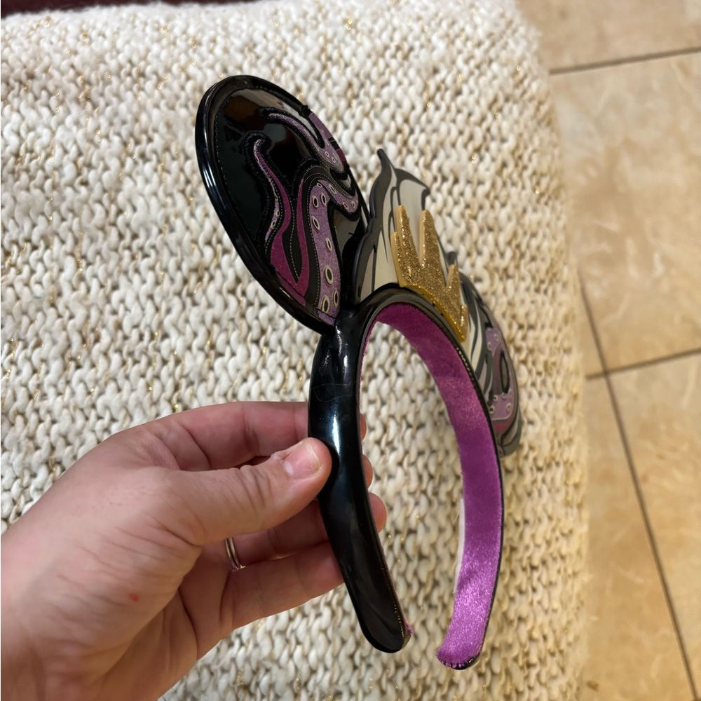 Walt Disney World Villains Ursula Mouse Ears Headband - Picture 4 of 15